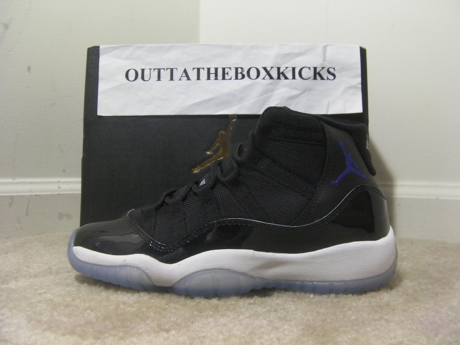 jordan 11 size 3.5 y