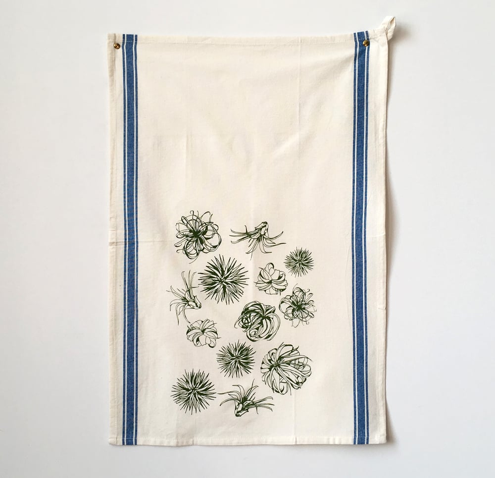 Air Plant Pattern Towel