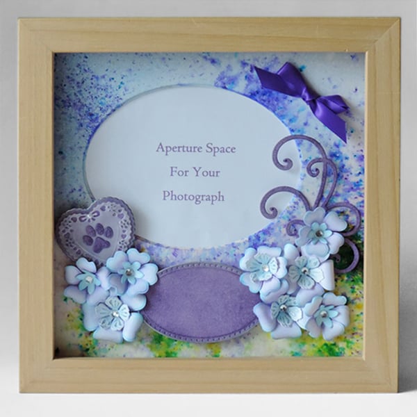 Image of Heart and Paw Print - Flowers and Flourish (00175) Free Postage and Packing