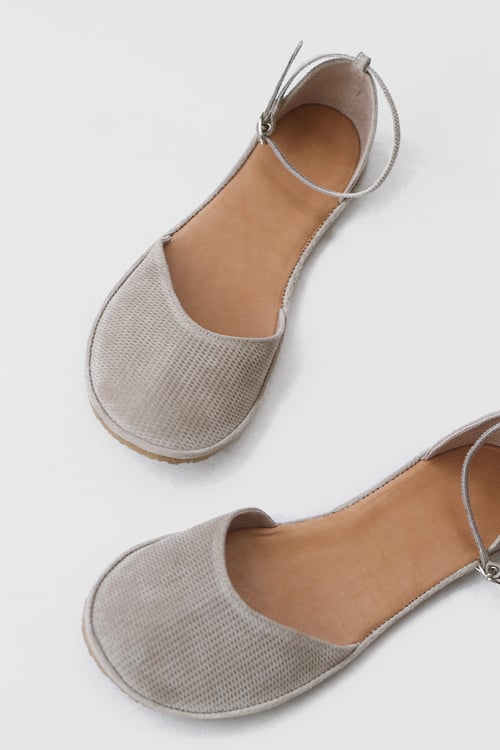 The Drifter Leather handmade shoes â Ellie Dress sandals in Grey suede