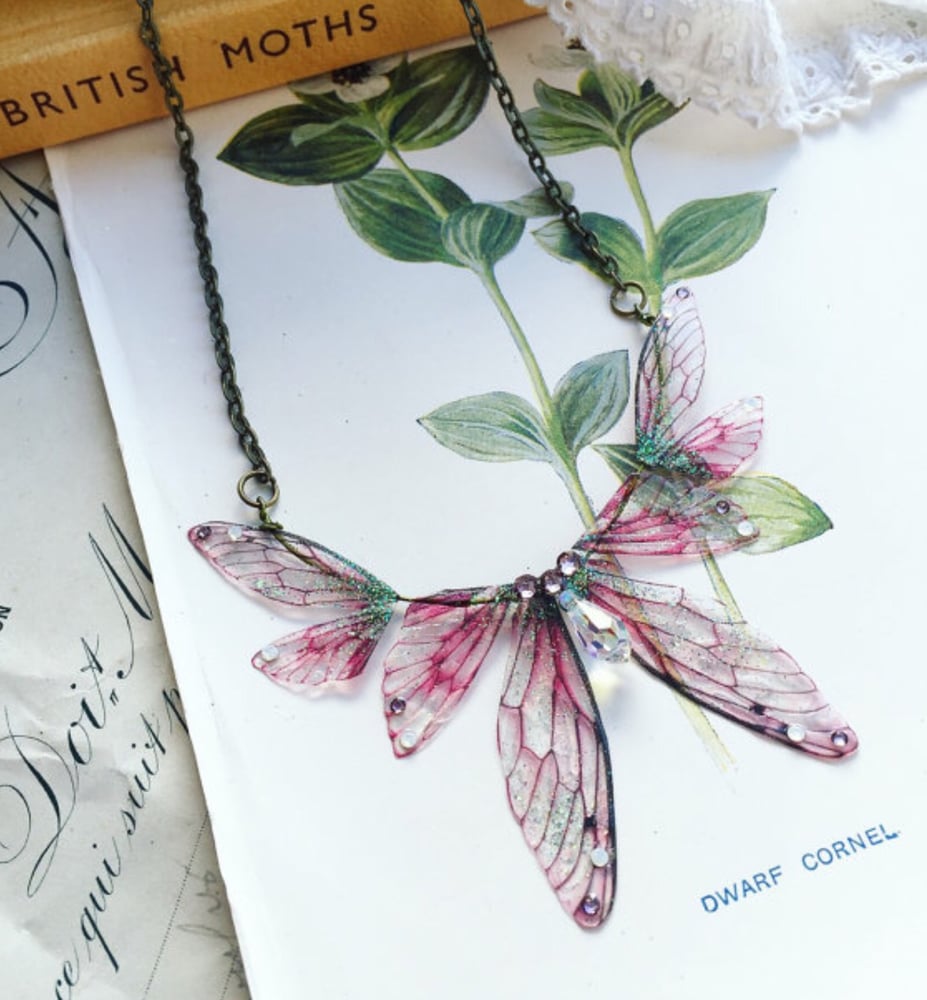 Image of NEW beautiful and delicate pink faerie wing necklace