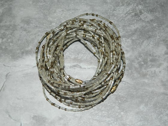 Image of Clear and gold glass bead