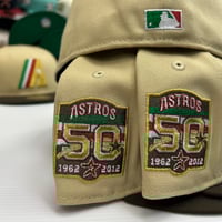 Image 3 of New Era 59Fifty Vegas Gold 50yrs
