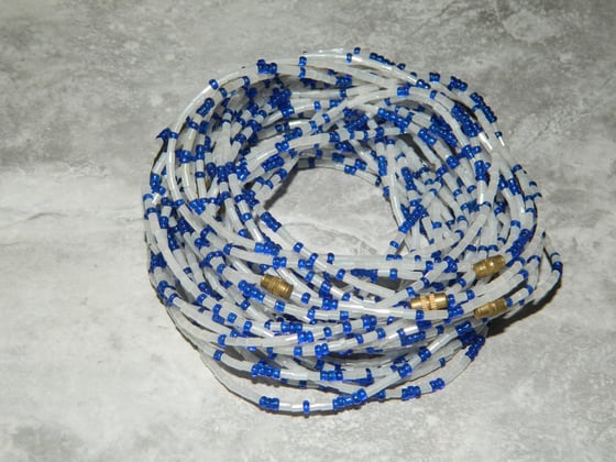 Image of White and blue glass bead 