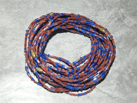 Image of Maroon and blue glass waist bead