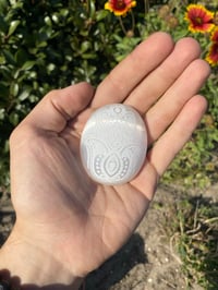 Selenite Hamsa Palmstone