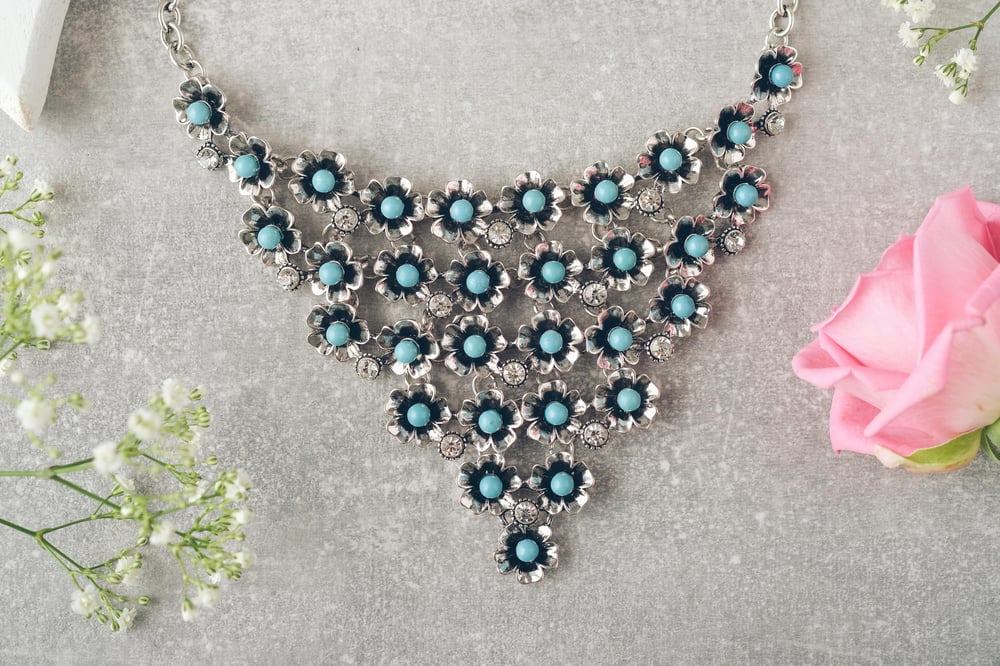 Image of Blue Daisy Necklace and FREE Matching Earrings