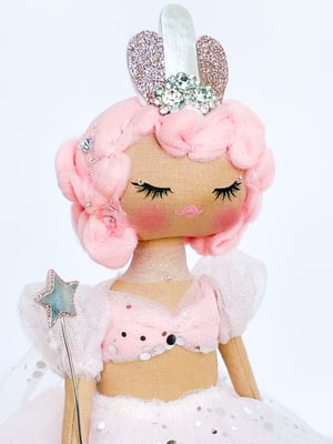 Image of Classic Small Art Doll Gwen