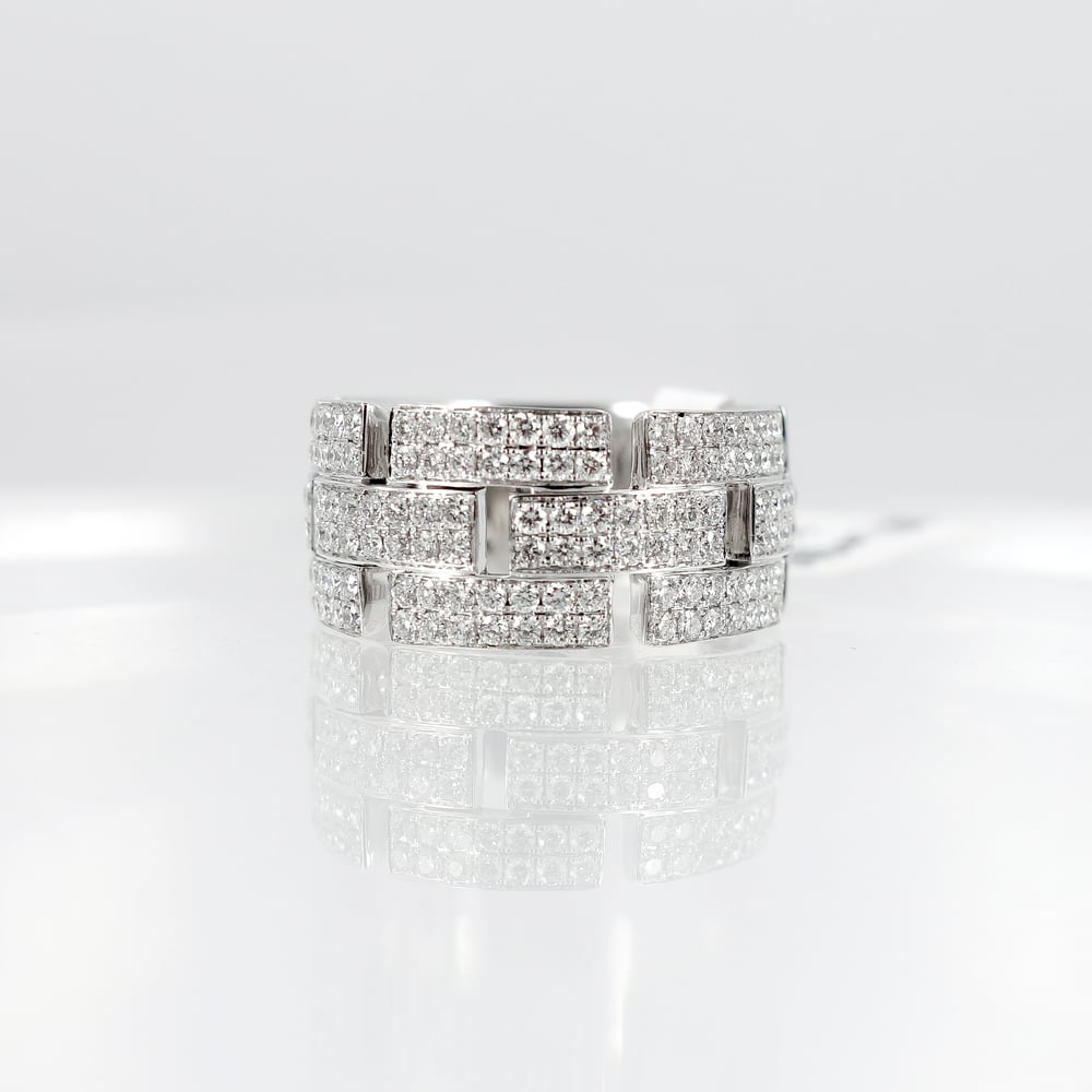 Image of 14ct White Gold and diamond cocktail ring 