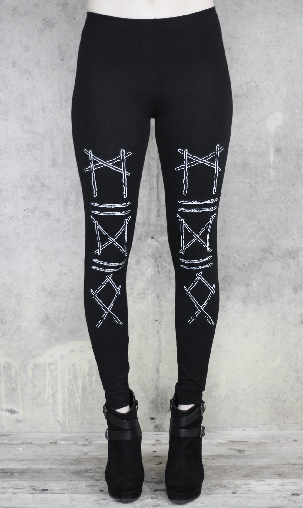 Image of RUNIC STICKS LEGGINGS BLACK