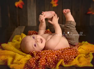 Image of SWEETLY SITTING {from 6 mths-12mths}