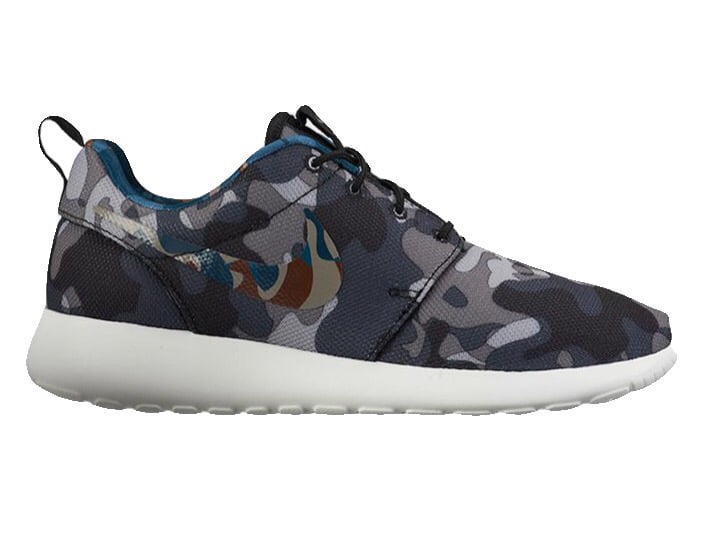 Image of Nike Roshe Camo (Women's)