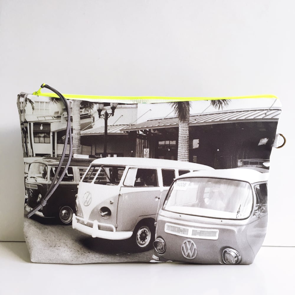 Image of Black & White Combi Pouch XL