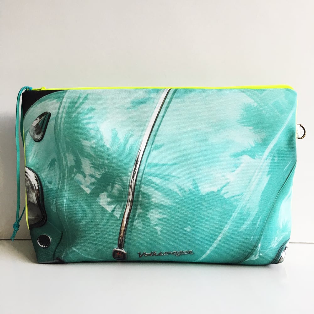 Image of Vocho Turquoise Pouch L