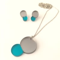 Image 2 of Set Bubbles