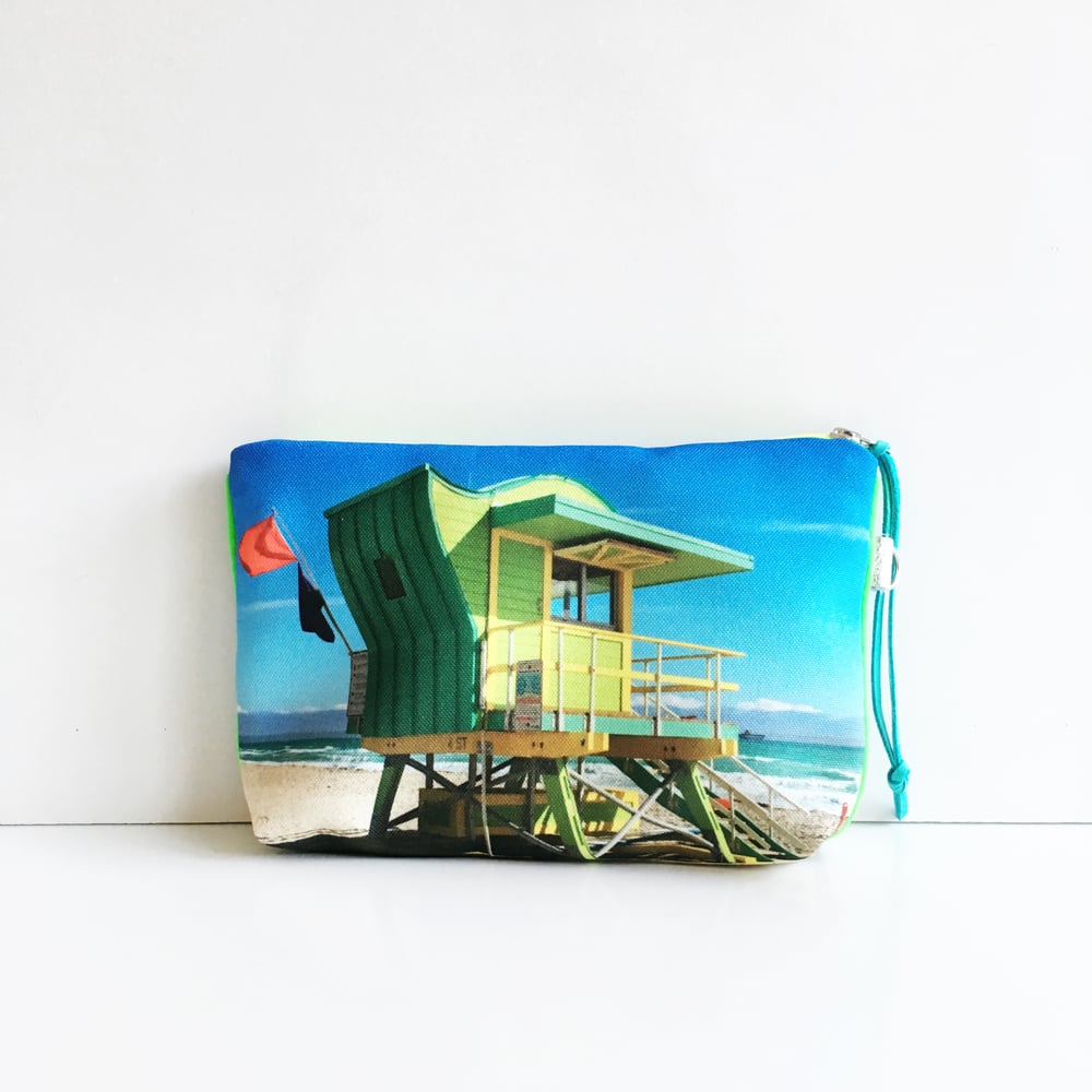Image of Green Lifeguard Tower Miami Beach Pouch M