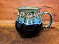 Image 2 of Spiral Button Cauldron Mug