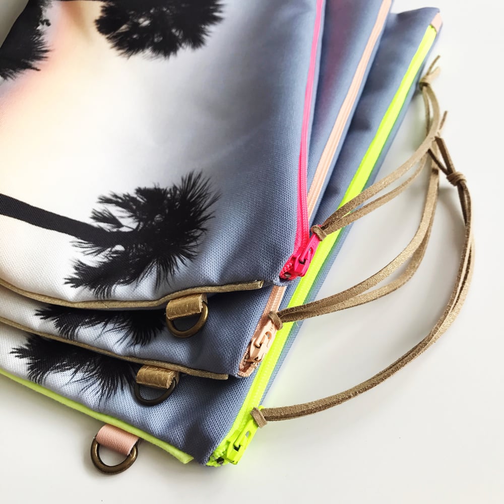 Image of Palm Trees at Sunset, Miami Beach Pouch L