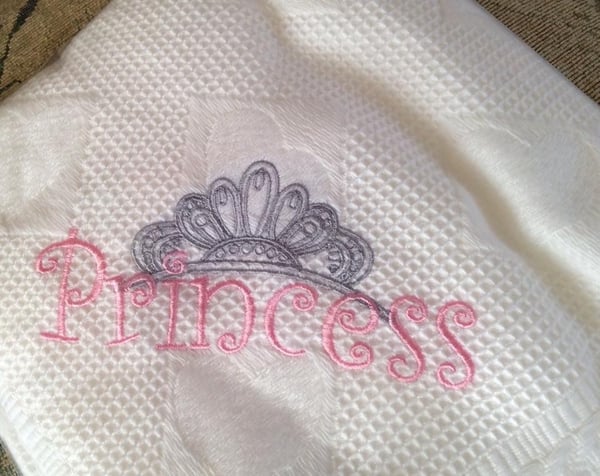 Image of Princess shawl can Be personalise 