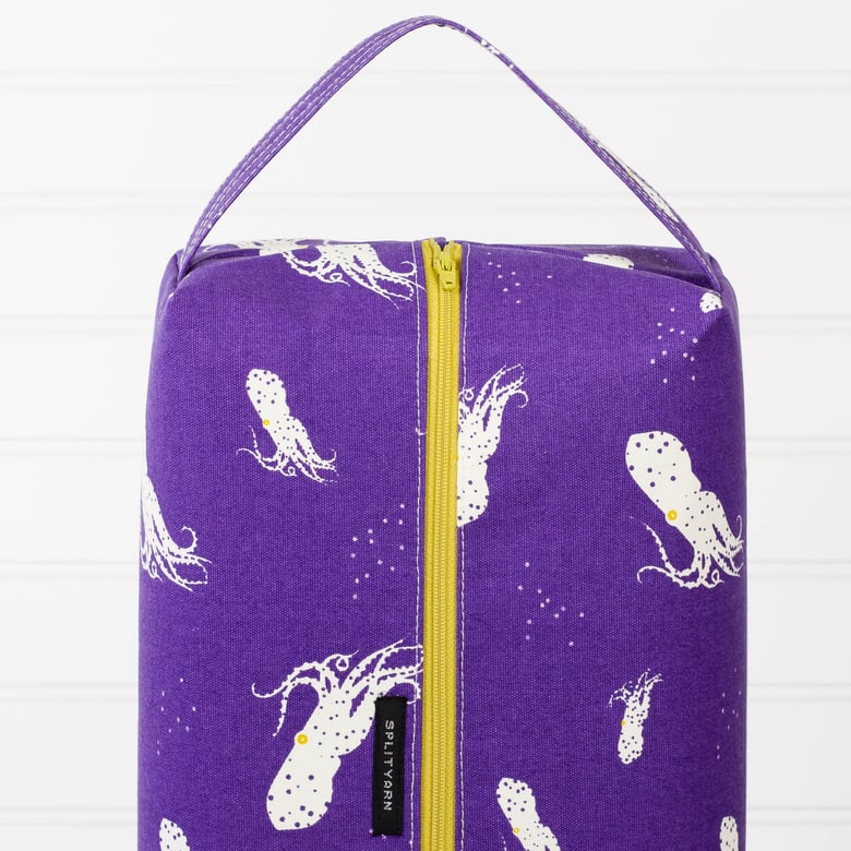 Image of Charley Harper Octo Pool Purple Biggie box bag