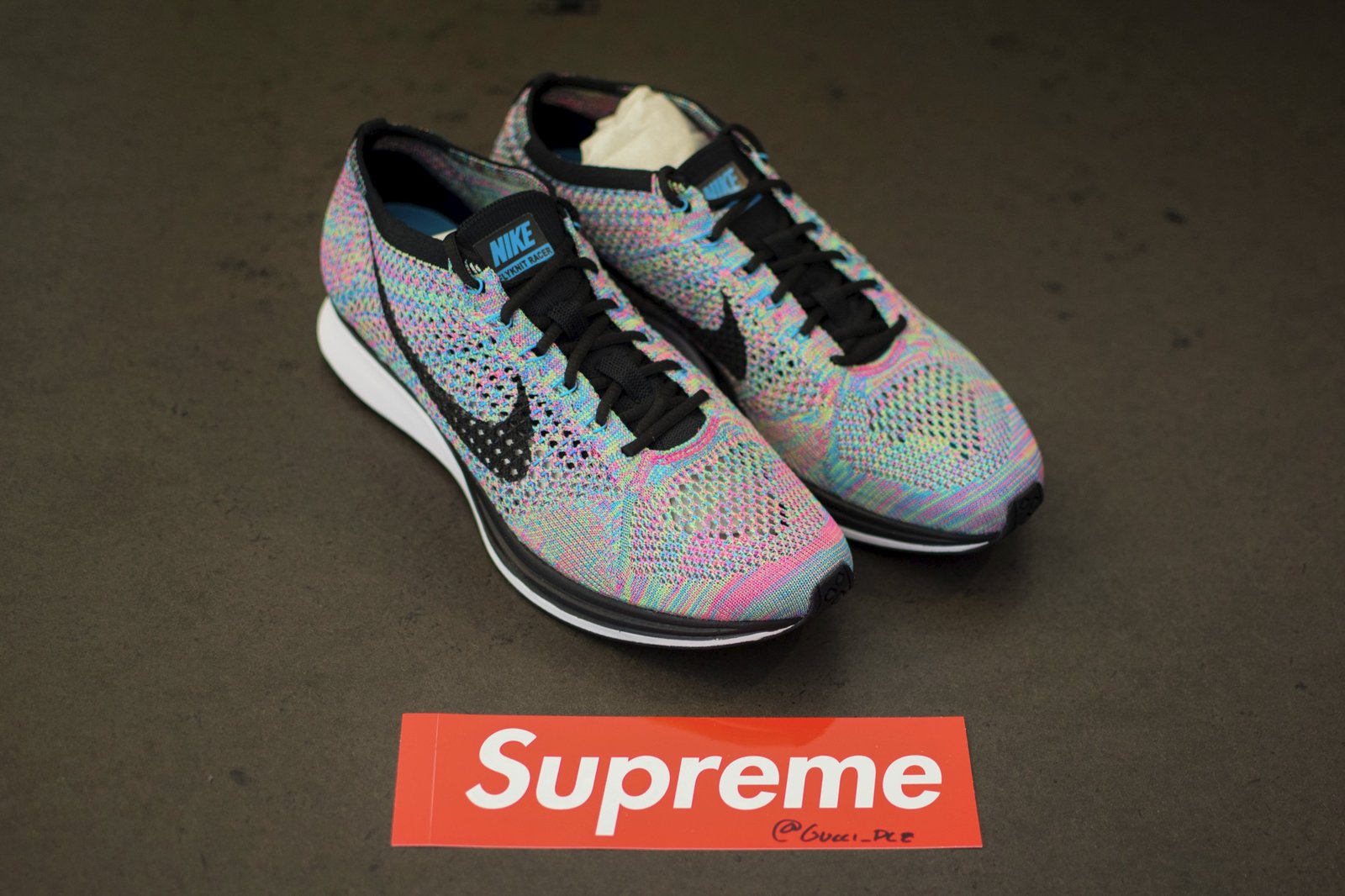 nike flyknit racer multicolor 2017