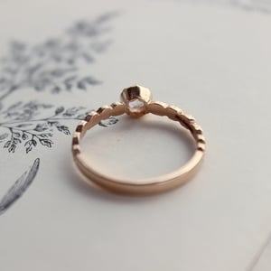 Image of 18ct Rose gold 4.0mm Rose cut diamond ring (LON61)