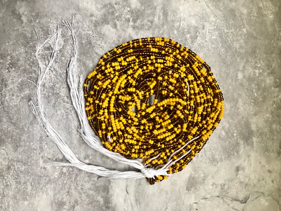 Image of Yellow and Brown tie waistbead