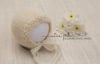 Moss stitch bonnets - Cream