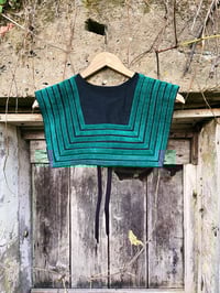Image 2 of EMERALD CITY COLLAR