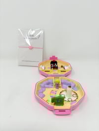 Image 4 of Ensemble bracelet et Polly Pocket Restaurant japonais