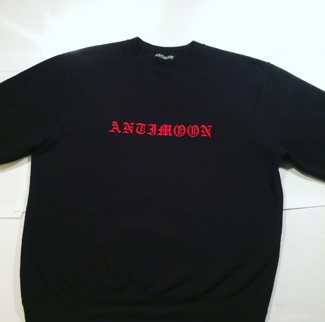 Image of BASIC ANTIMOON CREW..