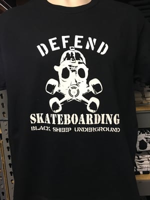 Image of Defend Skateboarding Ts Black