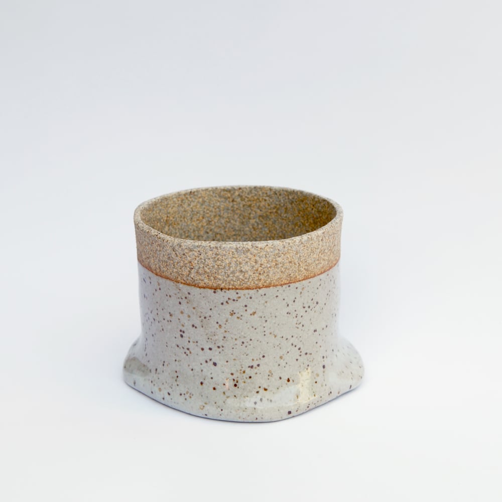 Image of Slouch Planter