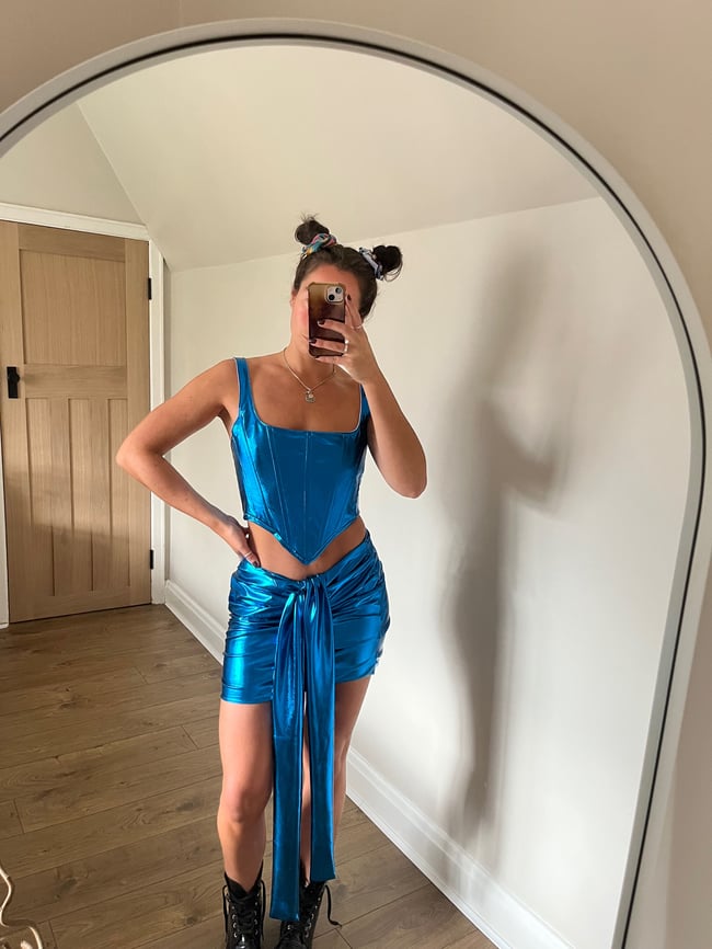 multiple colours* Alien wet look, foil outfit