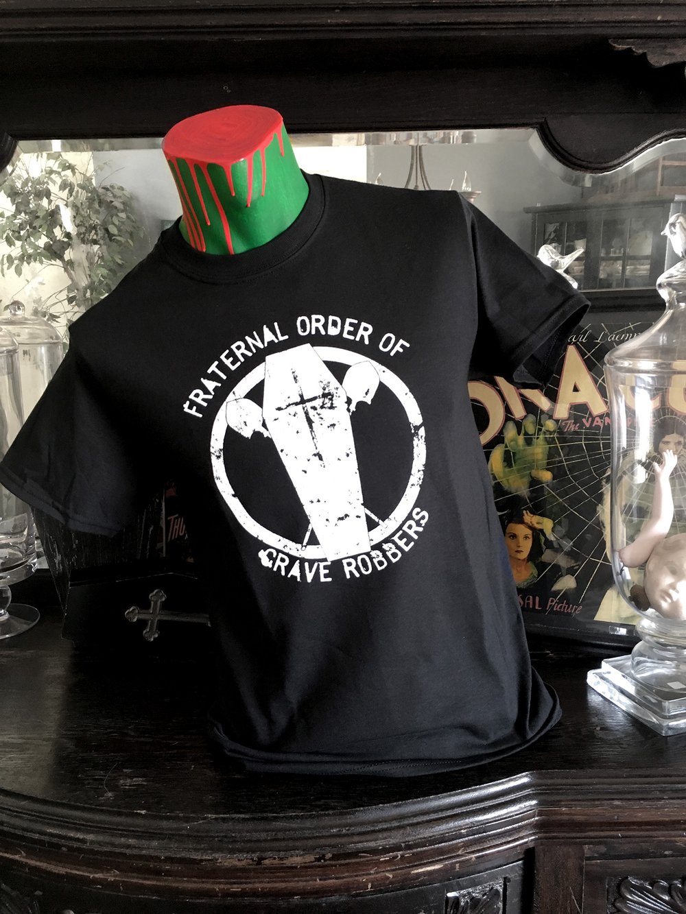 "Fraternal Order Of Grave Robbers" T-Shirt