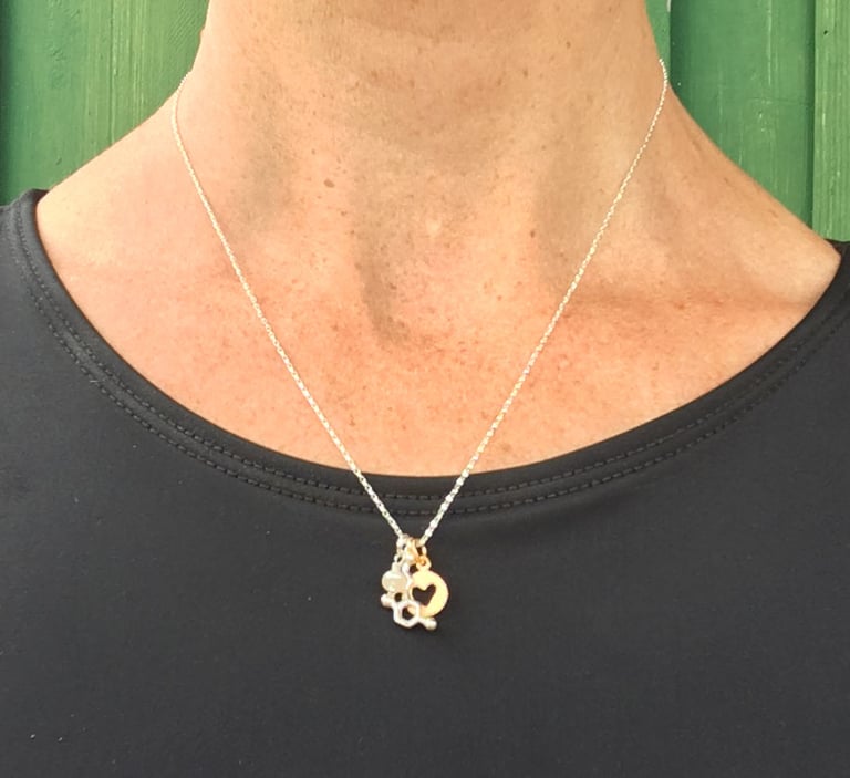 tiny serotonin heart necklace Image 4