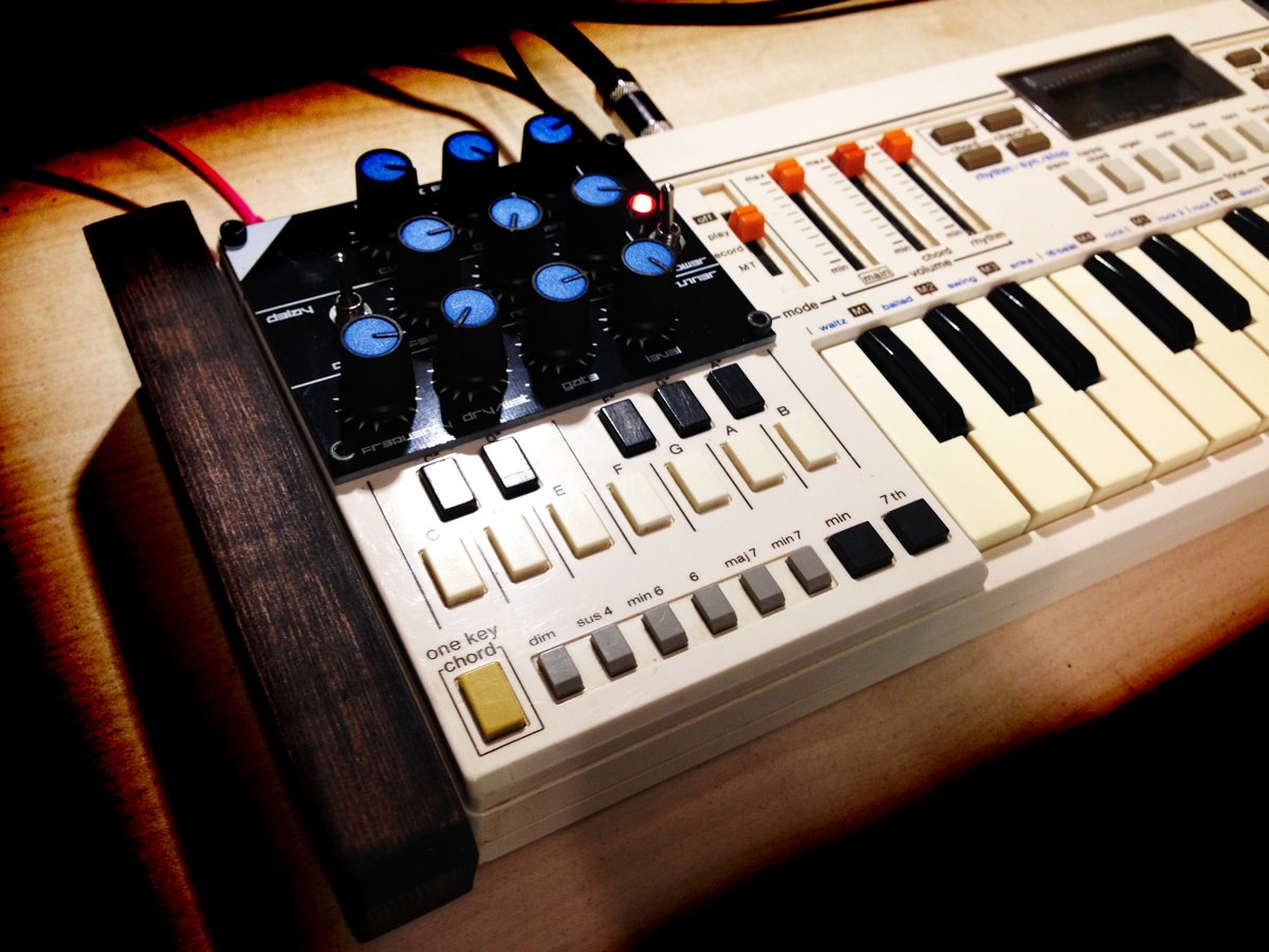 MODIFIED / CIRCUIT BENT CASIO PT30 X1L3