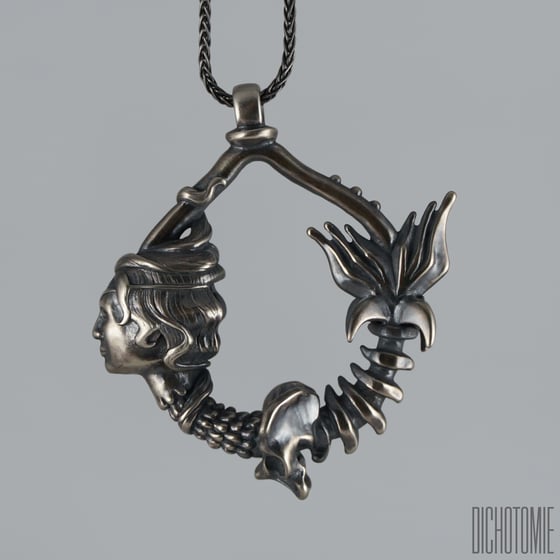 Image of The Circulus Pendant (Made To Order)