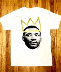 Image 1 of KINGS DONT DIE WHITE T-SHIRT S-XL