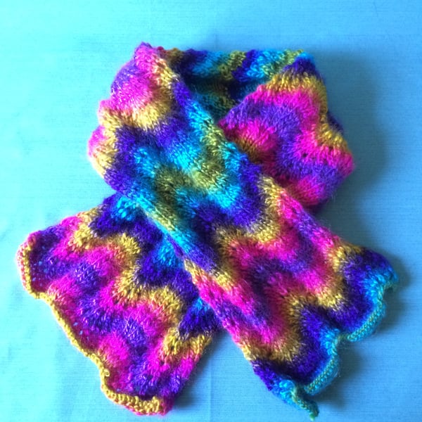 Image of Mermaid Waves Scarfie