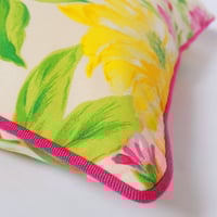 Image 3 of Kissen – Pink & Yellow Flowers