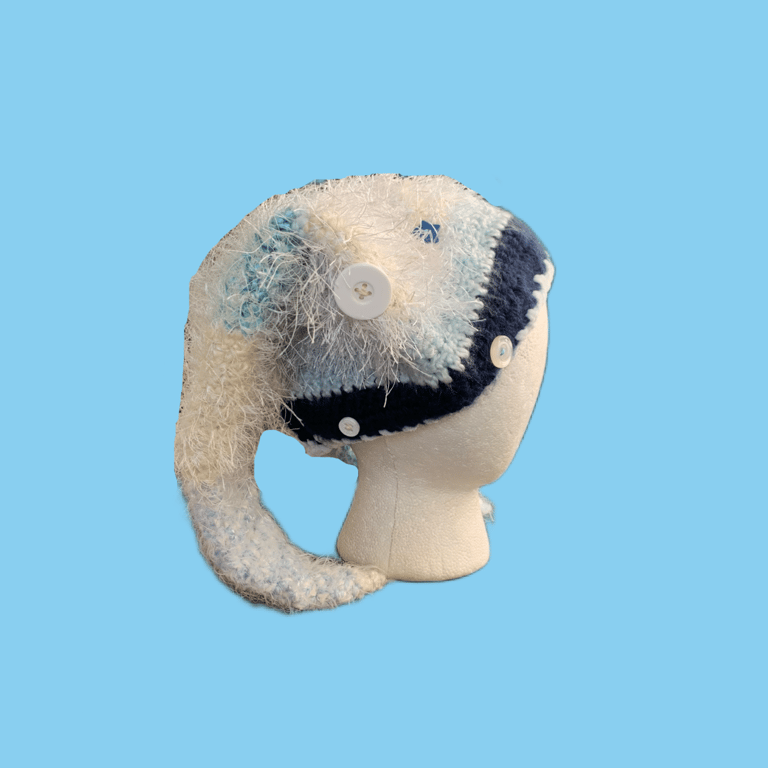 Icy winter troll Image 4