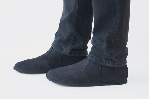 Image of Chelsea boots in Black nubuck leather