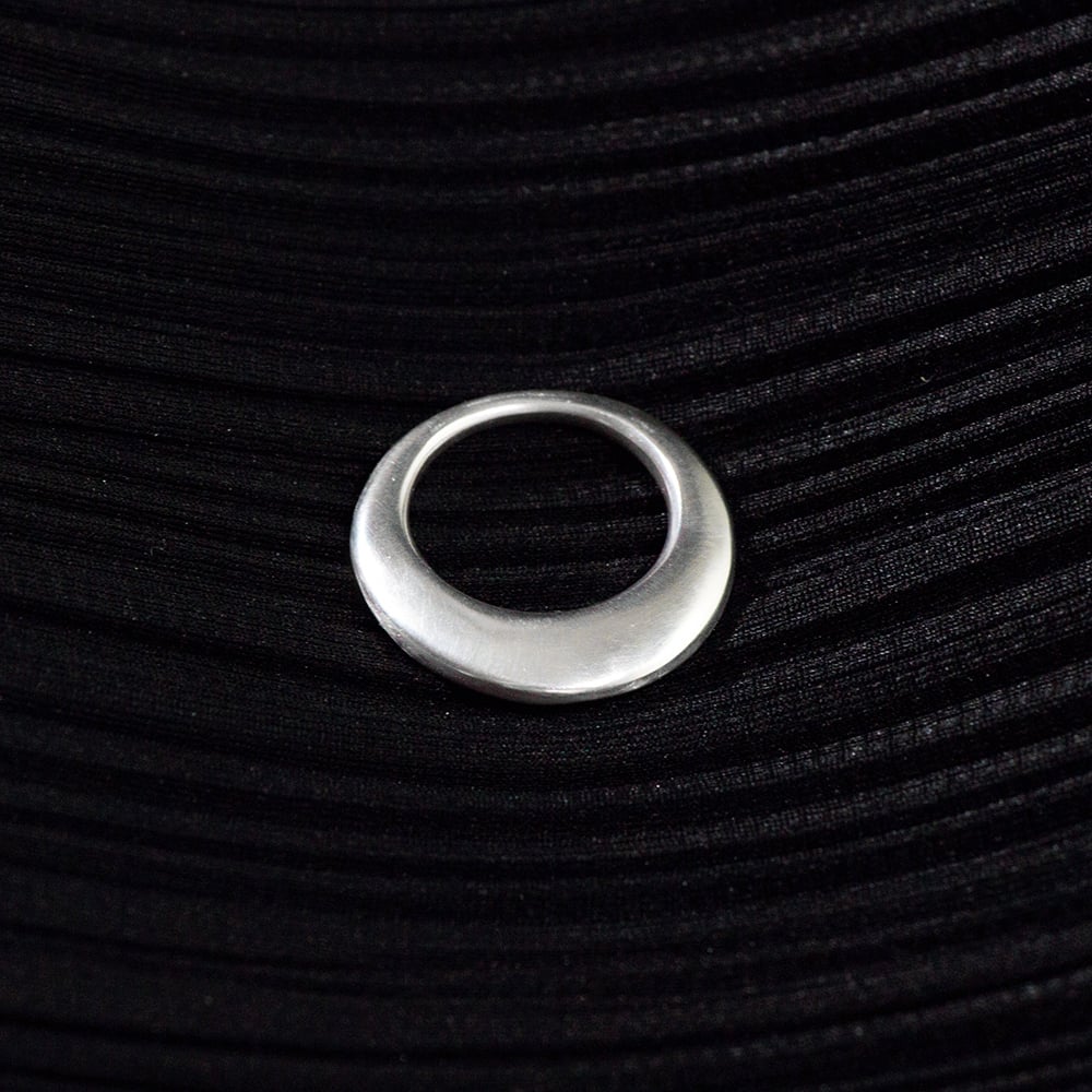 Eclipsi Ring