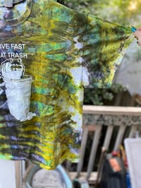 Image 3 of 2XL Live Fast Eat Trash Raccoon shirt E5