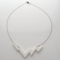 Image 3 of Náhrdelník Flash