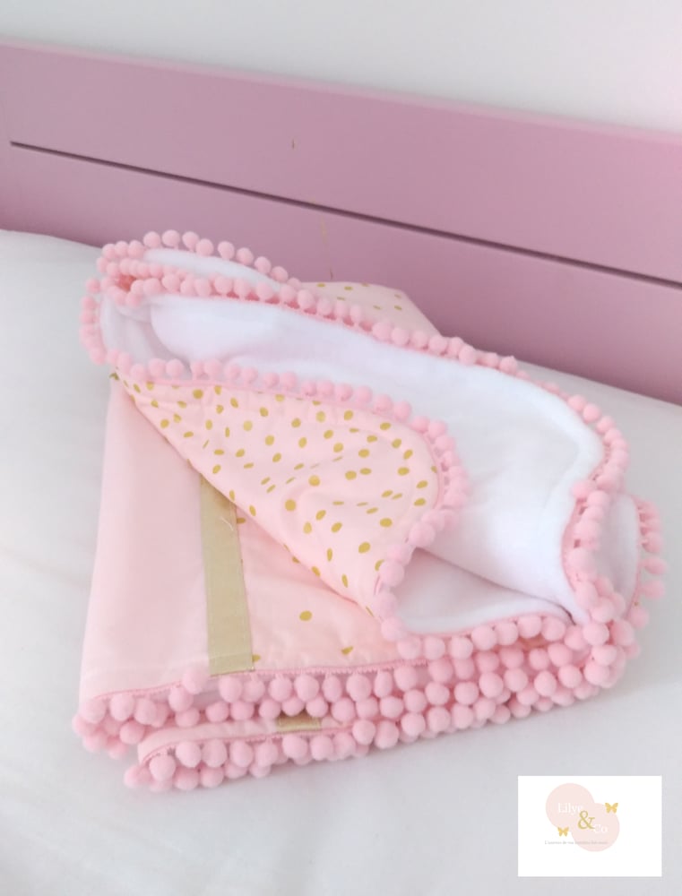 Sur Commande Couverture Pompons Hiver Bebe Fille Avec Broderie Prenom Lilyeandco