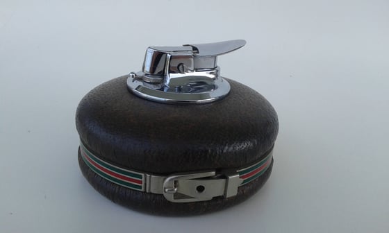 Image of GUCCI VINTAGE TABLE LIGHTER