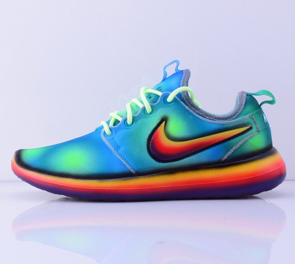 Nike roshe rainbow hotsell