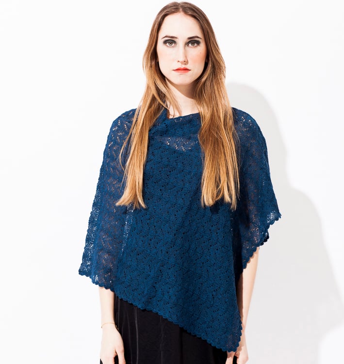 Image of Lace knitted Poncho                               Petrolblue 